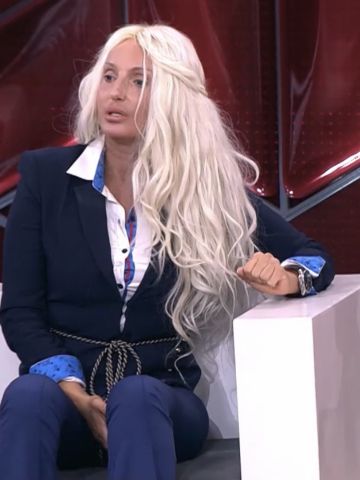 Нина
